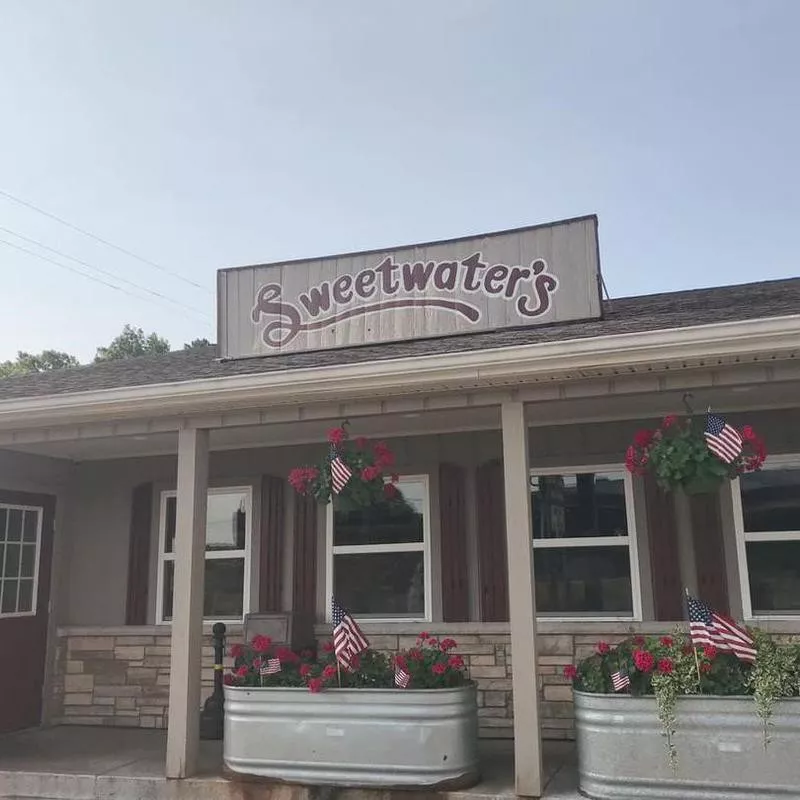 Sweetwater's Donut Mill