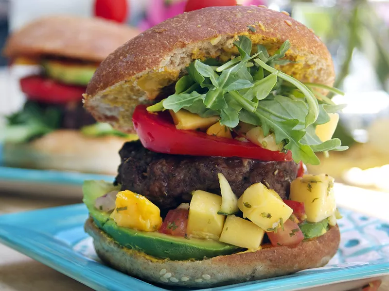 Mango burger