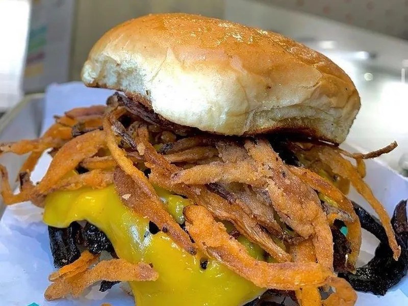 Mushroom BBQ Bacon Burger