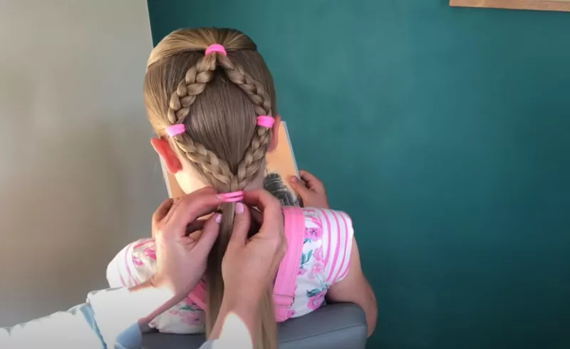 Diamond braid hairstyle for kids