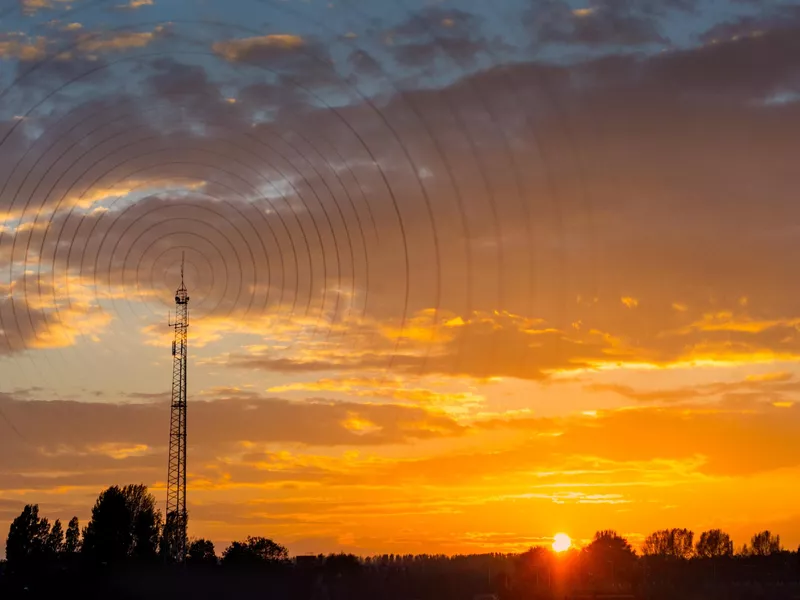 Radiowave visualisation at sunset