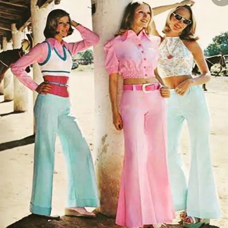 1970s girls with bell-bottoms