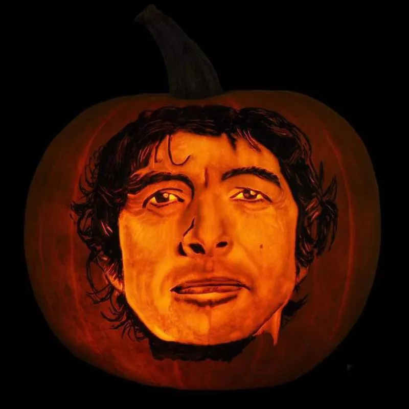 Realistic jack-o'-lantern face