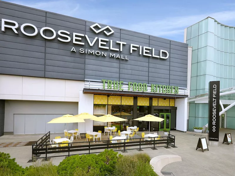 Roosevelt Field Exterior