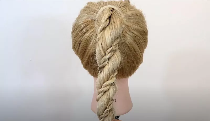 Unique rope braid