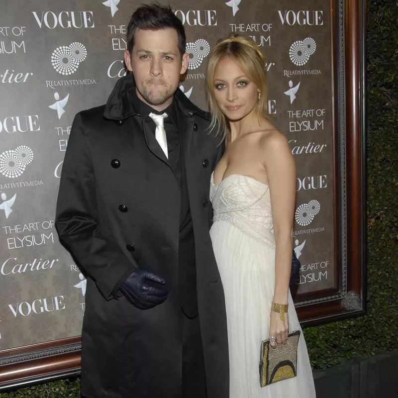 Nicole Richie and Joel Madden at an event