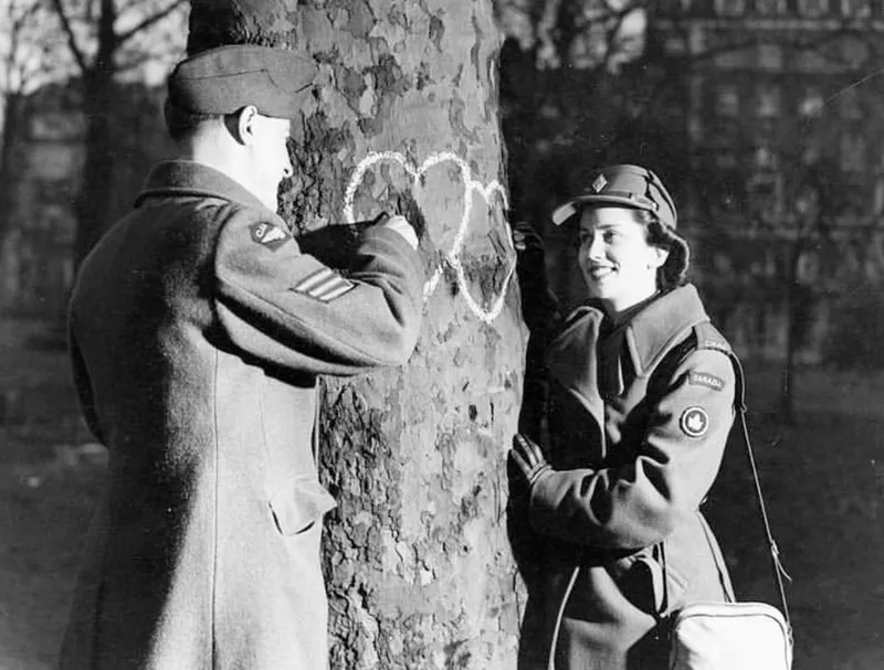 Drawing hearts on a tree