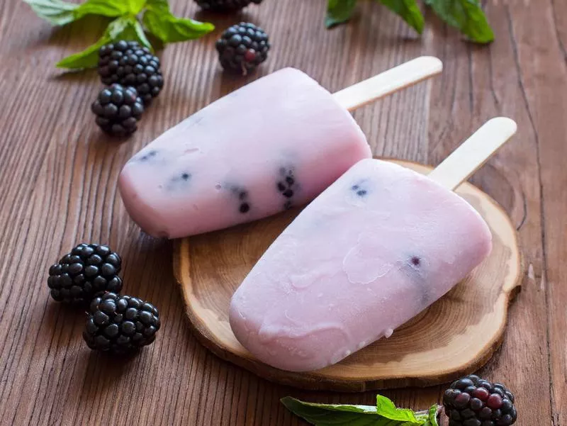 breakfast popsicles