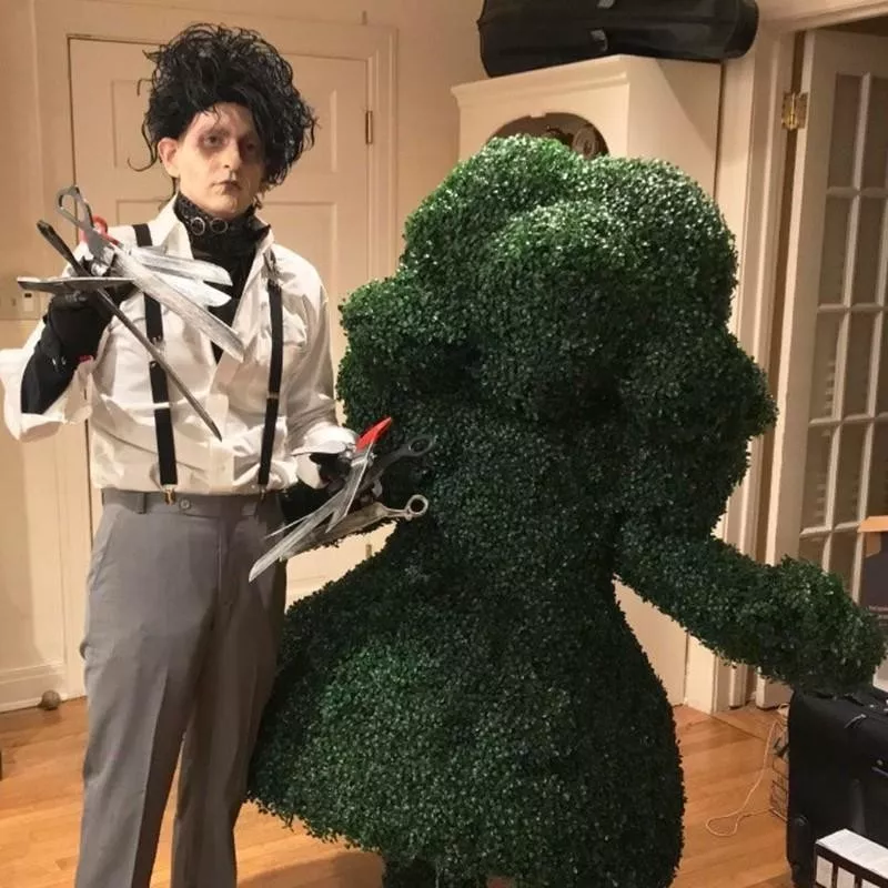 Edward Scissorhands costume