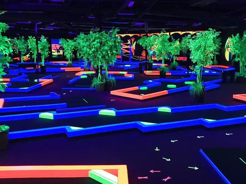 Glow Putt Mini Golf