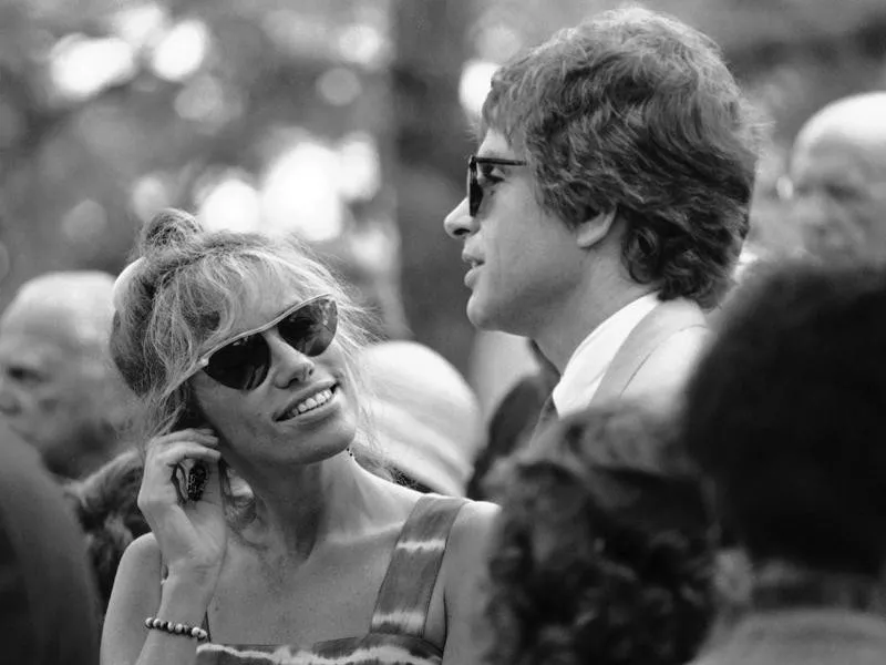 Carly Simon and Warren Beatty