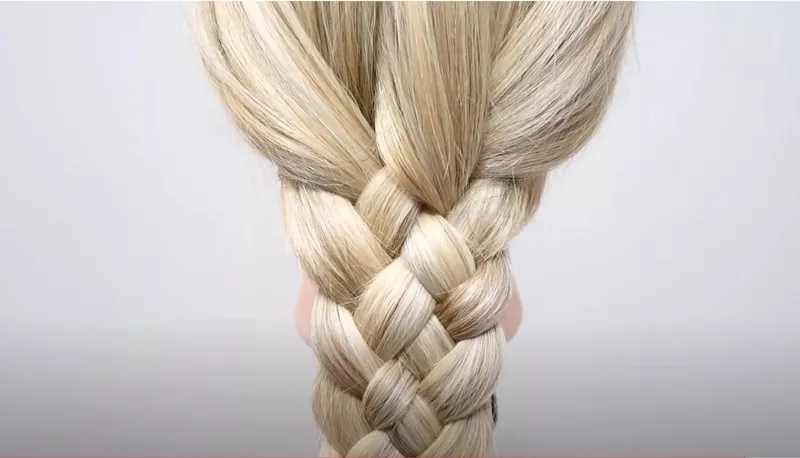 A Simple Five-Strand Braid