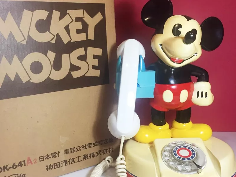 Mickey Mouse phone