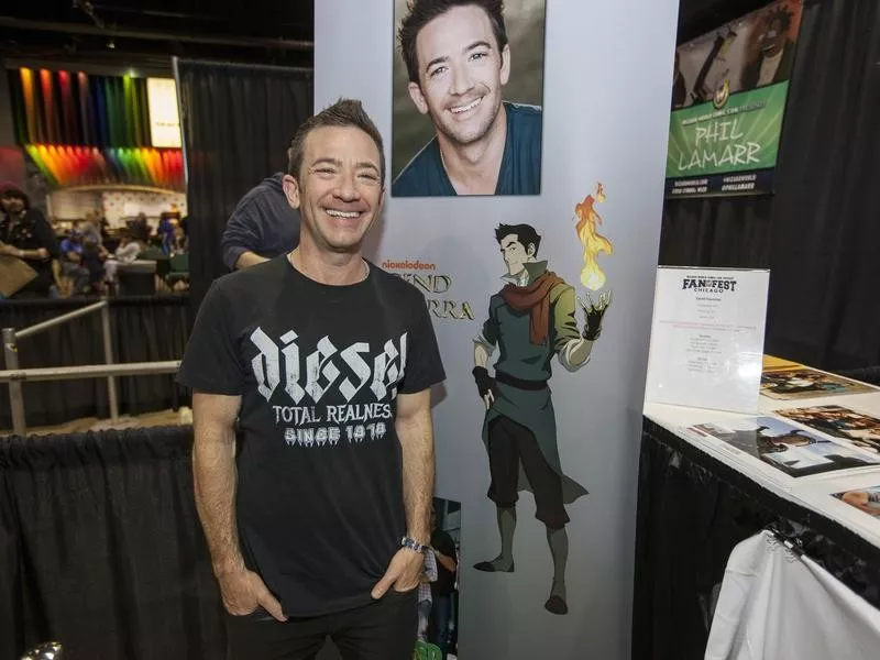 David Faustino