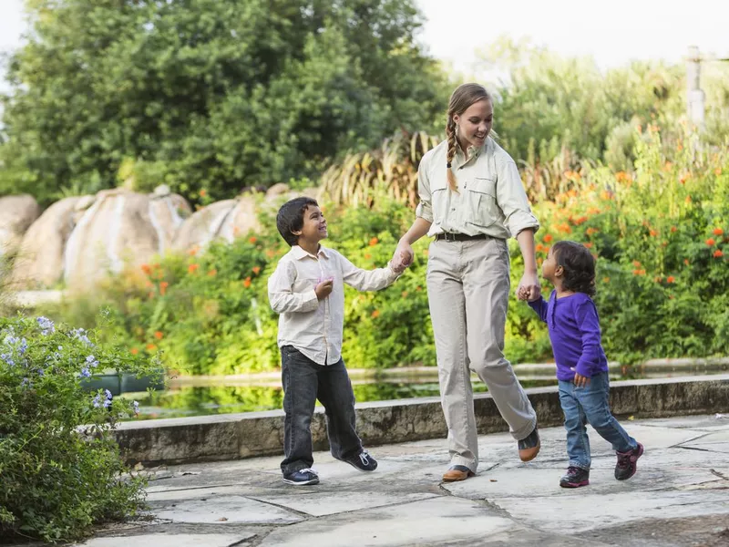 Tour guide with children