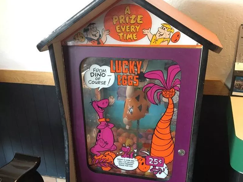 Lucky Eggs Machine