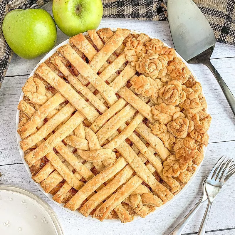 Old Fashioned Apple Pie