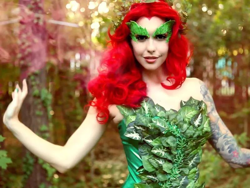 Alexa Poletti as Poison Ivy