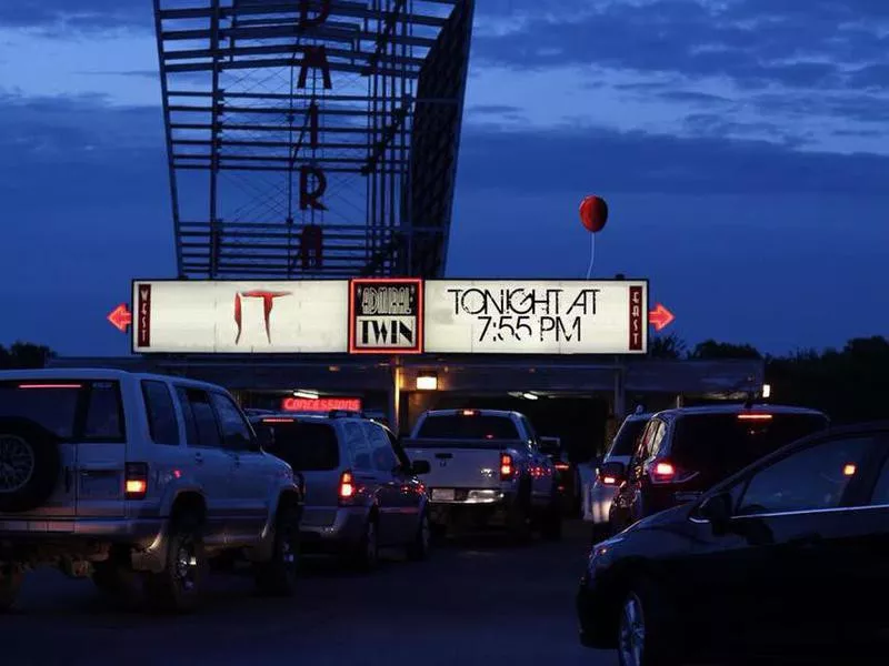 Admiral Twin Drive-In