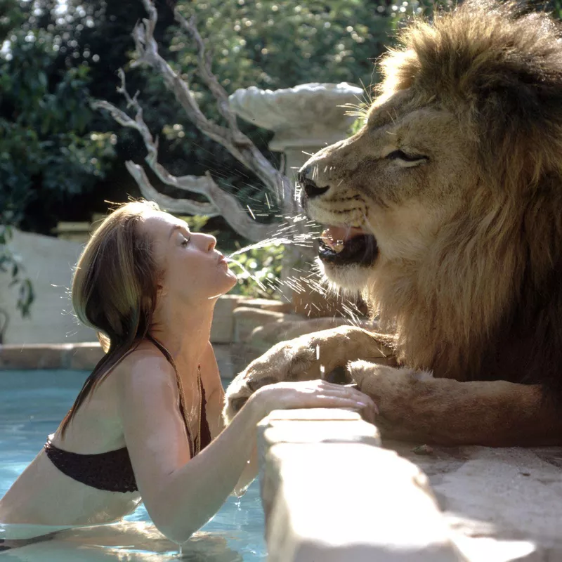 Tippie Hedren with her lion