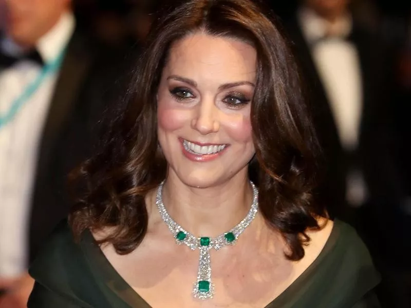 Kate Middleton's Emerald Necklace Closeup