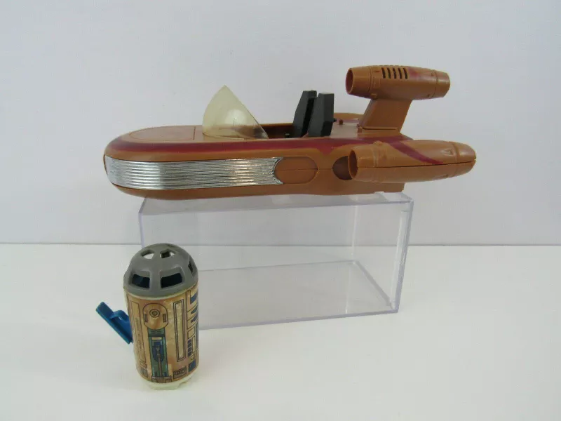 Land Speeder and Remote