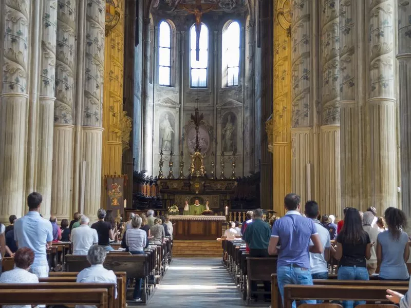 mass in catholic church