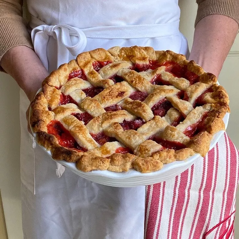 Strawberry Rhubarb Pie