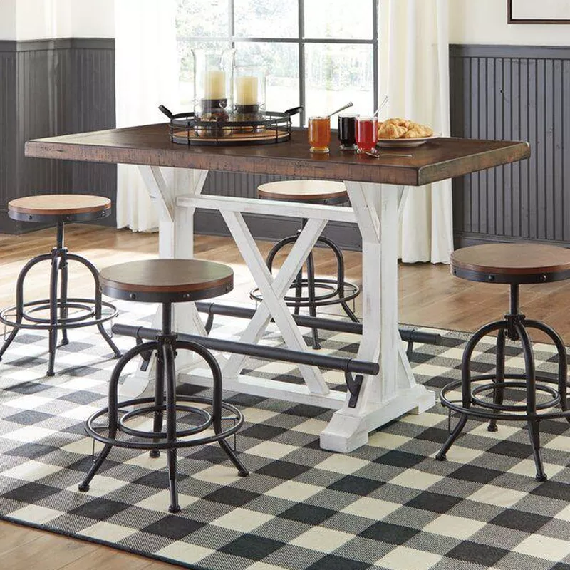 Ashley Valebeck Rustic Farmhouse 36