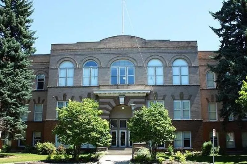 Hellgate High School in Montana