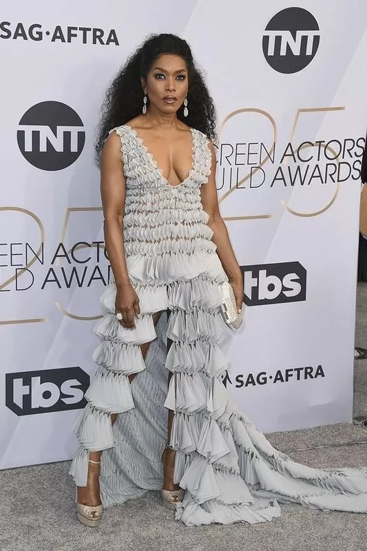 Angela Bassett