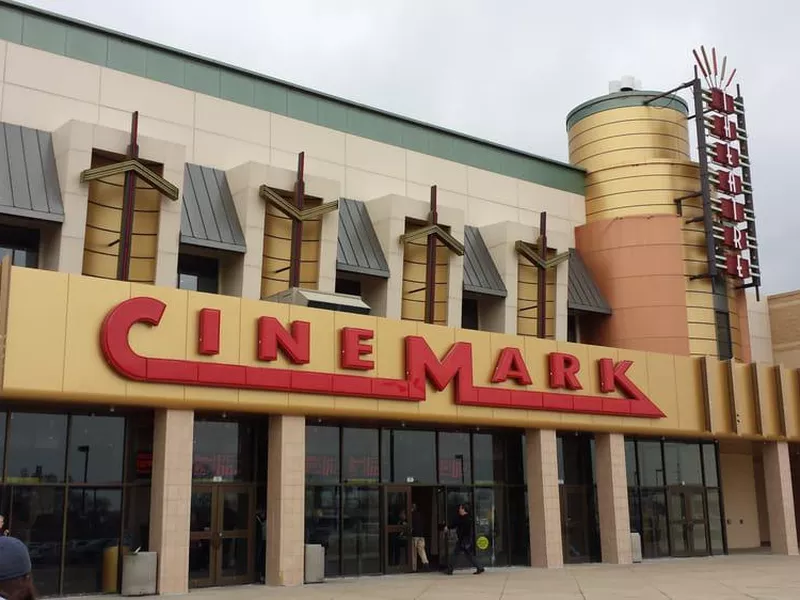 Cinemark Valley View & XD