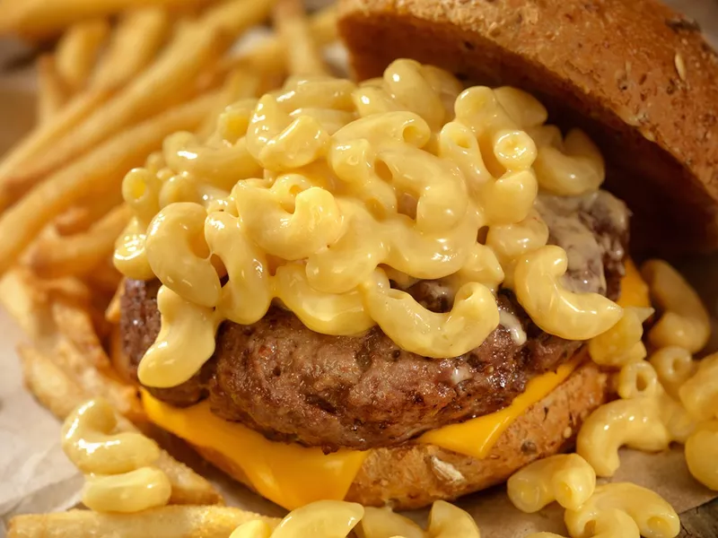 Mac 'N Cheese Burger Topping