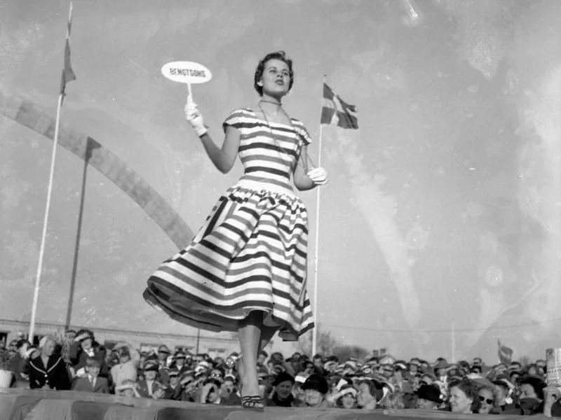 Model in Tea Dress