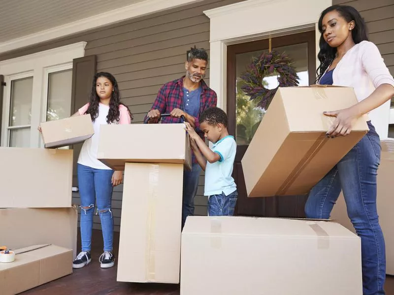 Blended family unpacking