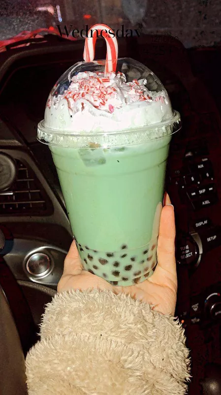 Candy cane bubble tea